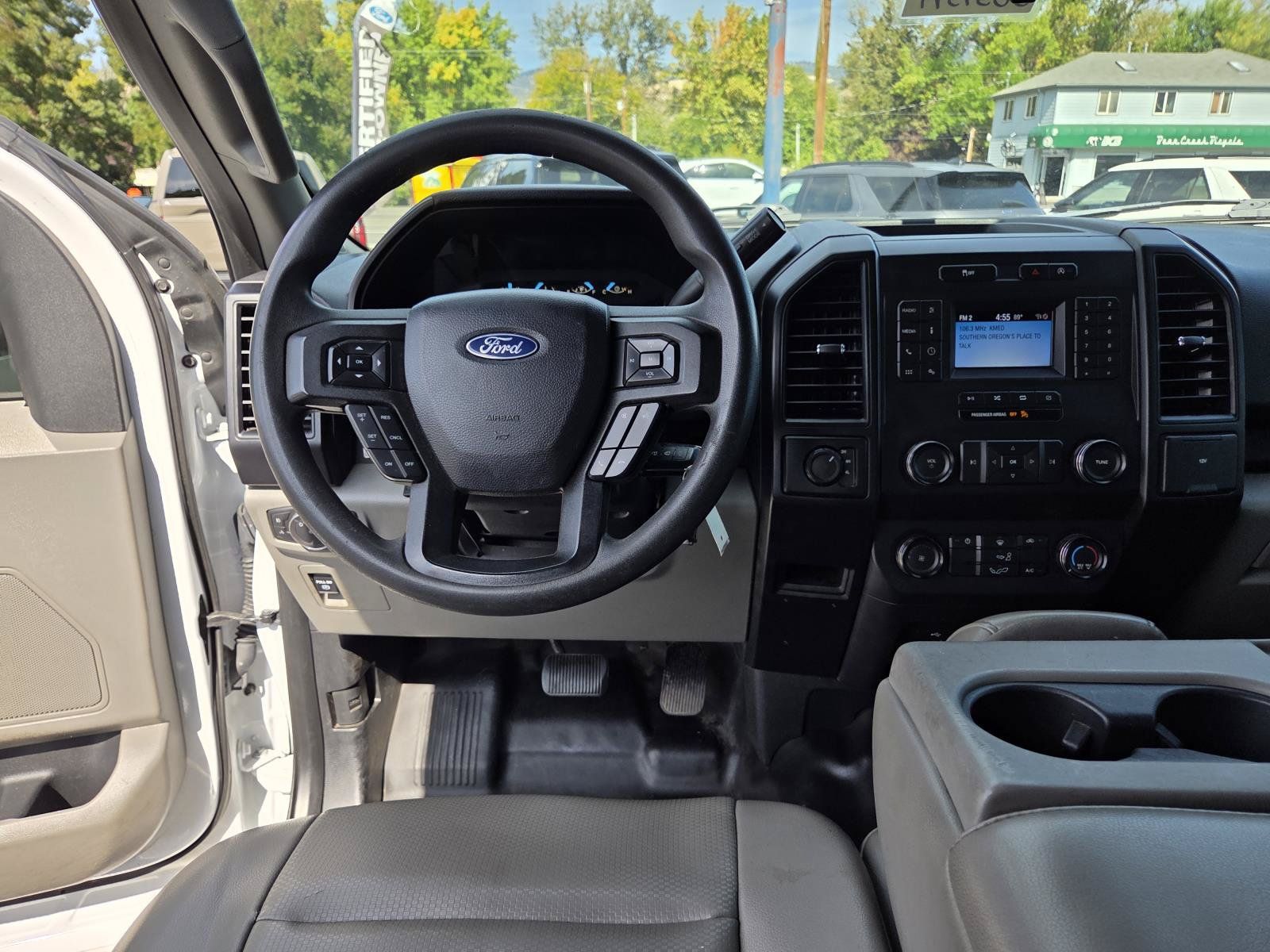 Used 2019 Ford F150 XL w/ Equipment Group 101A Mid AWD/4WD image 15
