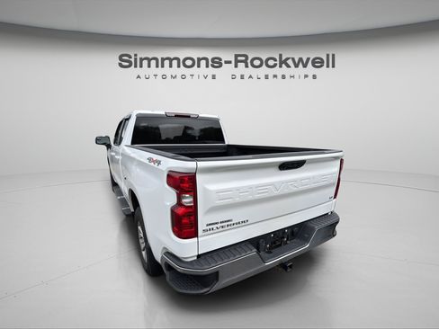 Used 2023 Chevrolet Silverado 1500 LT w/ Protection Package AWD/4WD image 5