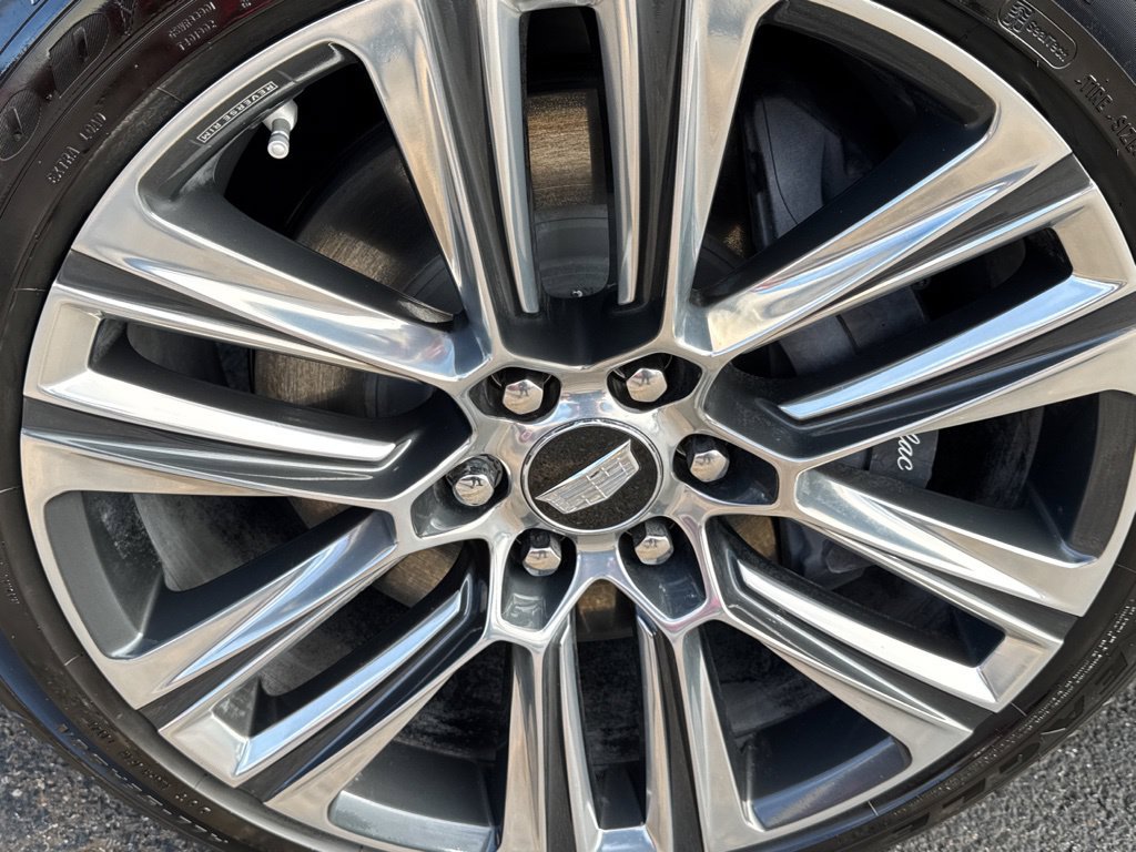 Used 2026 Cadillac Vistiq Platinum w/ LPO, Floor Liner Package AWD/4WD image 52