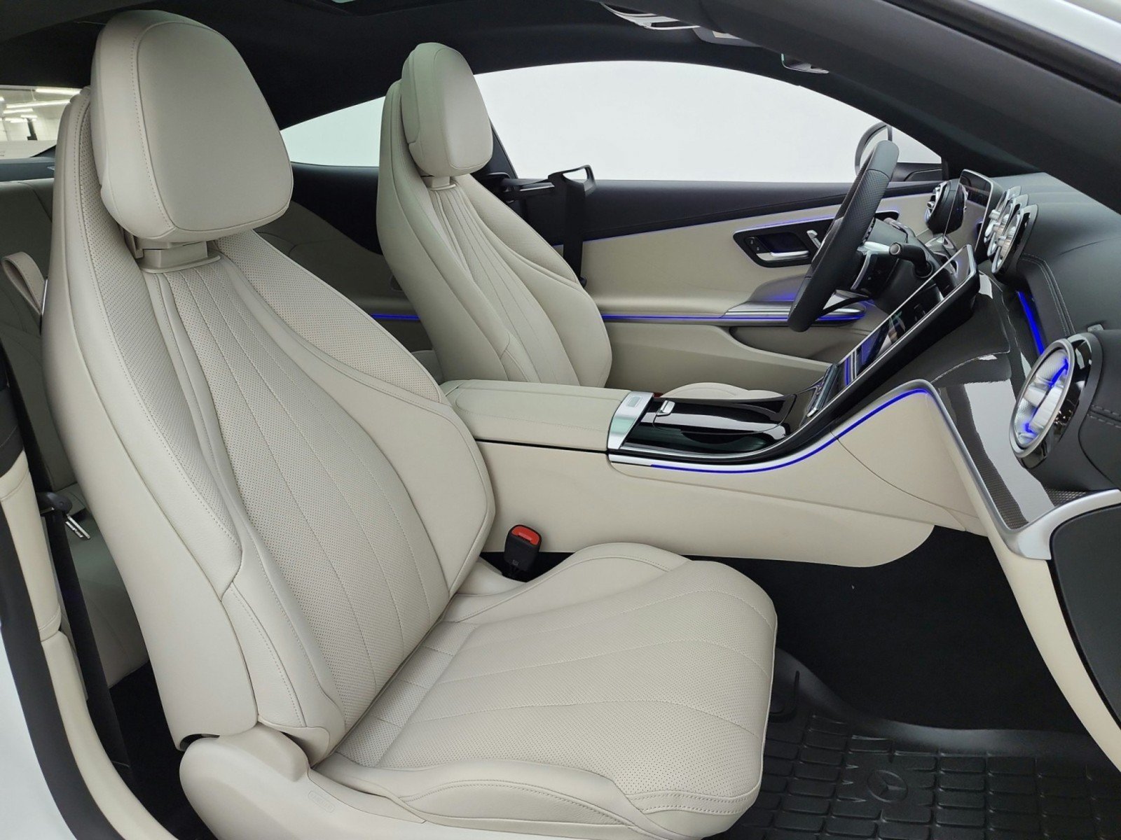 New 2027 Mercedes-Benz CLE 450 4MATIC Coupe image 14