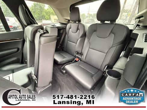Used 2016 Volvo XC90 T6 Momentum w/ Momentum Plus Package image 17