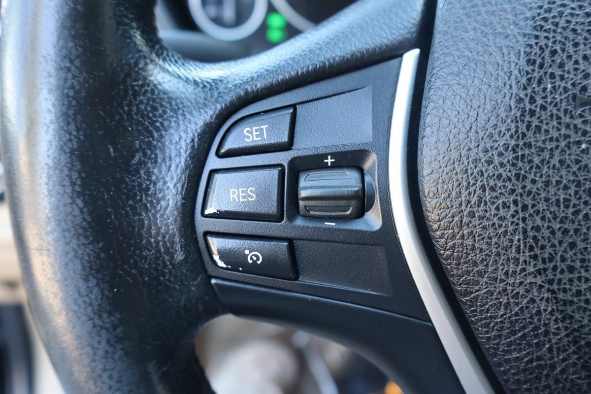 Used 2015 BMW 328i xDrive Sedan AWD/4WD image 14