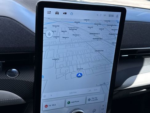 Certified 2025 Ford Mustang Mach-E Premium image 21