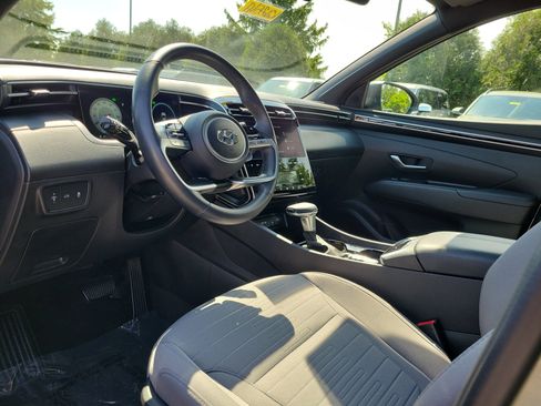 Used 2023 Hyundai Santa Cruz SEL Premium AWD/4WD image 19