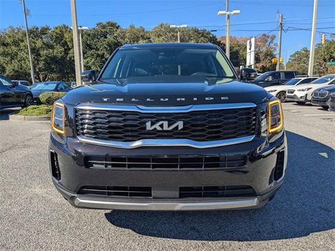 Used 2022 Kia Telluride EX w/ EX Premium Package image 10
