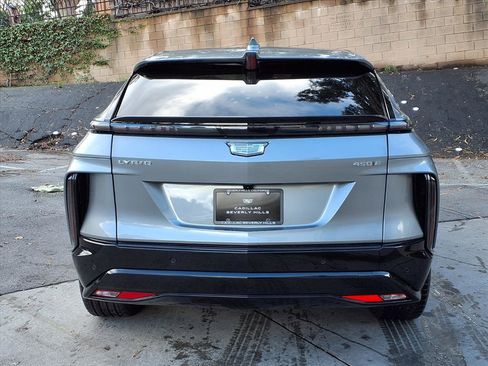 Used 2026 Cadillac Lyriq Sport image 9