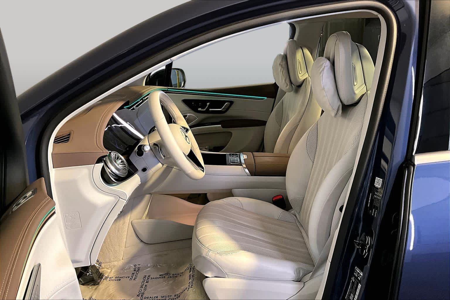Certified 2023 Mercedes-Benz EQS 580 4MATIC SUV image 8