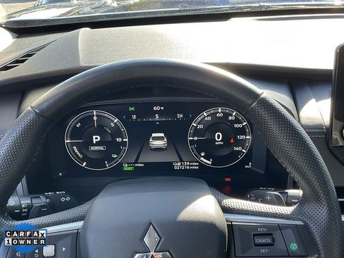 Used 2023 Mitsubishi Outlander SE image 46