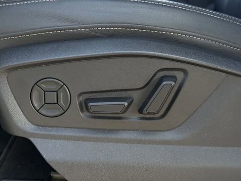 Used 2025 Audi Q7 3.0T Premium Plus AWD/4WD image 25