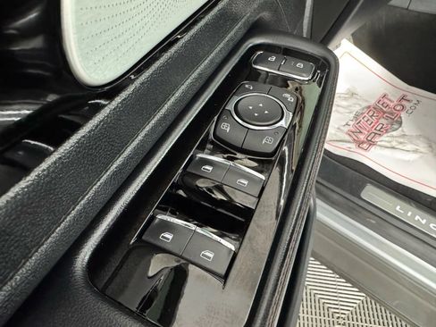 Used 2020 Lincoln Aviator Reserve w/ Equipment Group 202A image 44