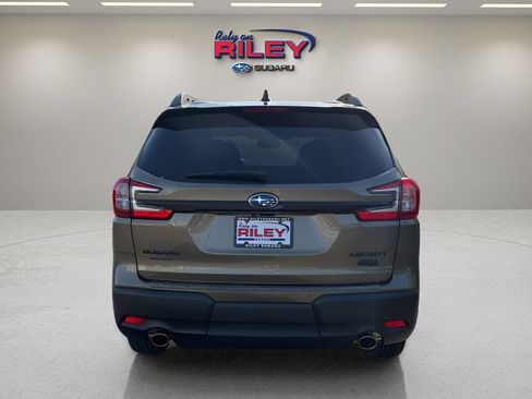 Certified 2026 Subaru Ascent Bronze Edition w/ Onyx Package AWD/4WD image 4