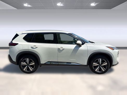 Used 2023 Nissan Rogue SL w/ SL Premium Package AWD/4WD image 8
