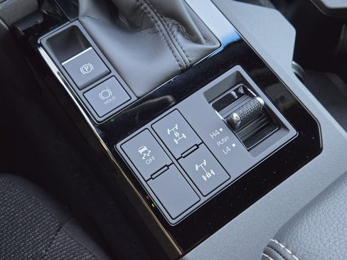 Used 2025 Toyota Land Cruiser 1958 image 21