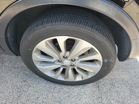 Used 2019 Buick Encore Preferred FWD image 17