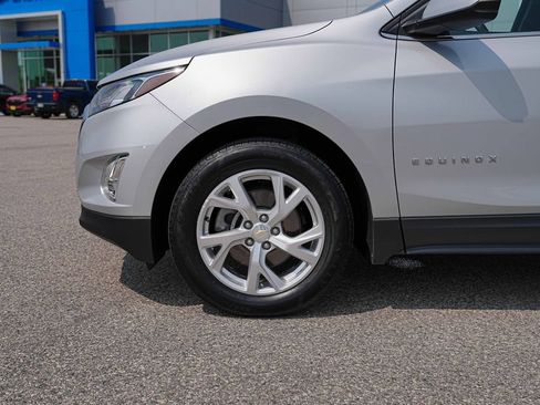 Used 2019 Chevrolet Equinox LT AWD/4WD image 11