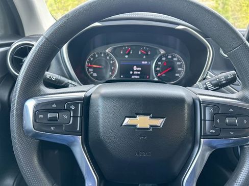 Used 2023 Chevrolet Blazer LT w/ Convenience Package FWD image 18