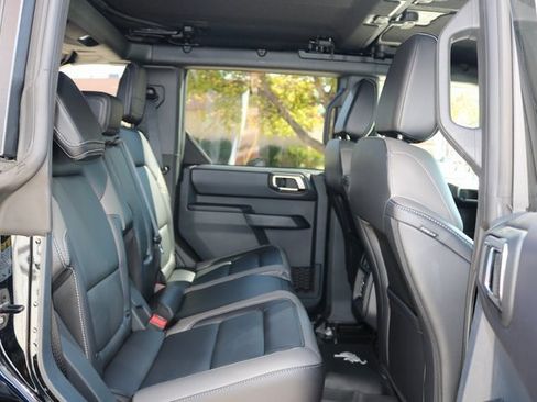 New 2025 Ford Bronco Outer Banks image 25