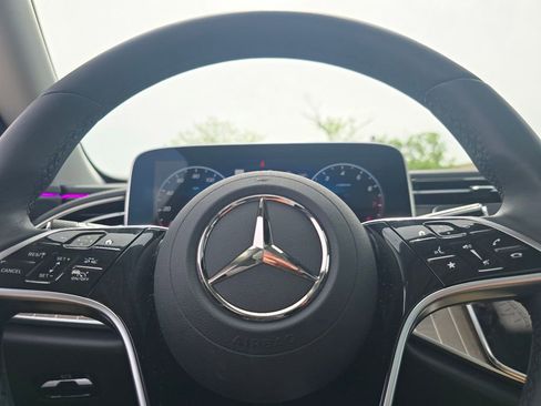 Certified 2026 Mercedes-Benz E 350 4MATIC Sedan image 30