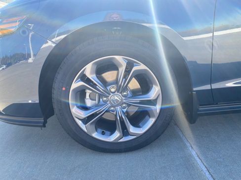 Used 2024 Honda Accord EX image 23