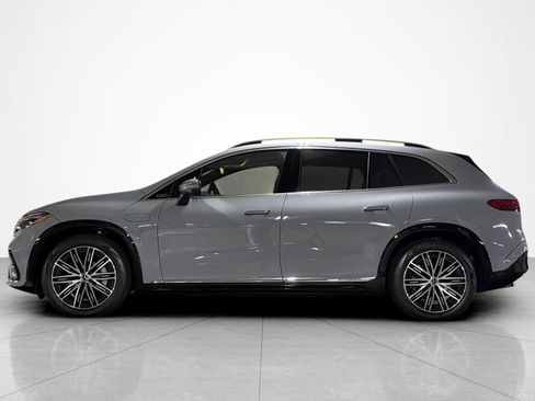 New 2026 Mercedes-Benz EQS 550 4MATIC SUV image 2