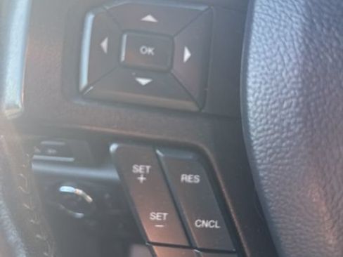 Used 2020 Ford F150 XLT w/ Equipment Group 302A Luxury AWD/4WD image 18