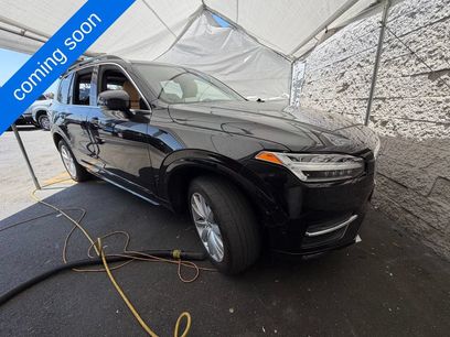Used 2018 Volvo XC90 T6 Momentum w/ Convenience Package