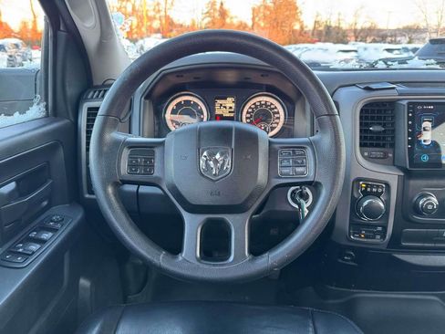 Used 2016 RAM 1500 Express image 18