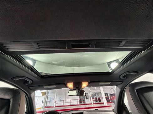 Used 2008 Mercedes-Benz C 350 Sport image 23