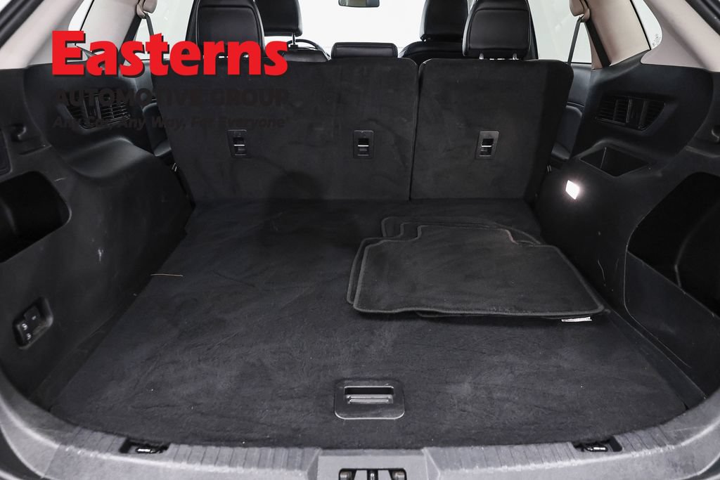 Used 2023 Ford Edge SEL AWD/4WD image 11