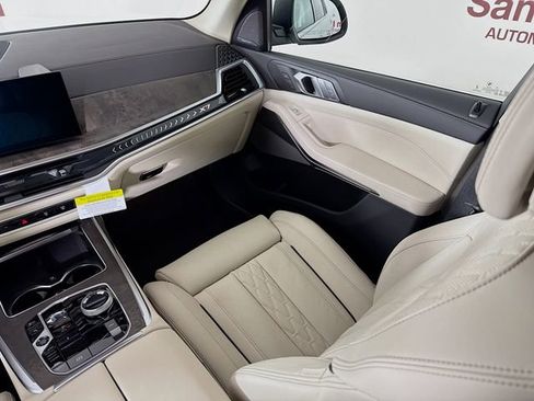 New 2026 BMW X7 xDrive40i w/ Premium Package image 25