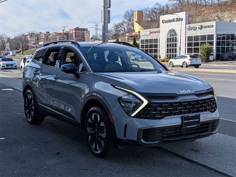 Certified 2023 Kia Sportage X-Line image 4