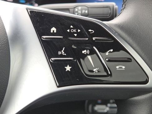 Used 2025 Mercedes-Benz CLA 250 4MATIC image 12