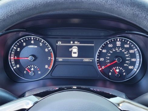 Used 2024 Kia Forte LXS image 14