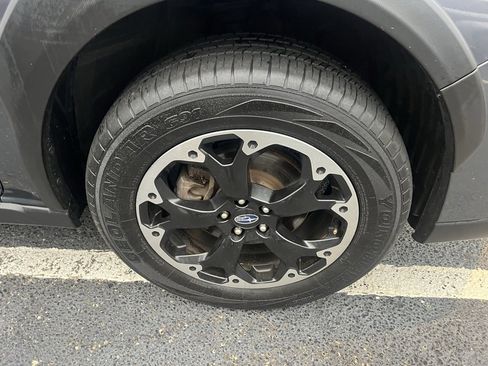 Used 2023 Subaru Crosstrek 2.0i Premium image 46