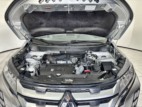 Used 2024 Mitsubishi Outlander Sport AWD image 17