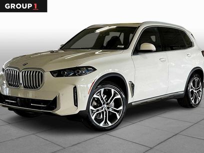 New 2026 BMW X5 sDrive40i w/ Premium Package
