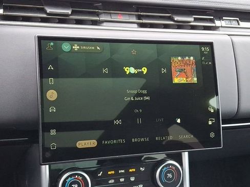 Used 2023 Land Rover Range Rover SE image 19