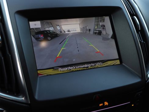 Used 2019 Ford Edge Titanium w/ Cargo Accessory Package image 12