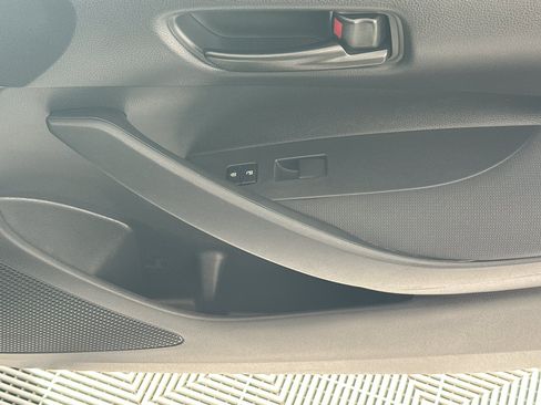 Used 2024 Toyota Corolla LE FWD image 28