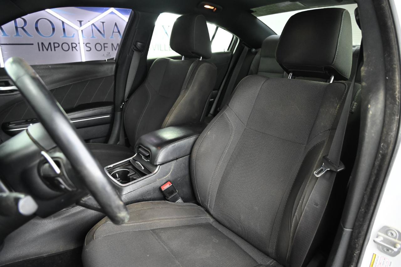 Used 2017 Dodge Charger R/T RWD image 17