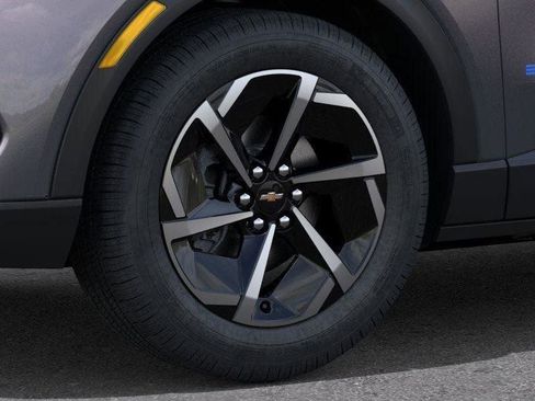 New 2026 Chevrolet Equinox EV LT image 10