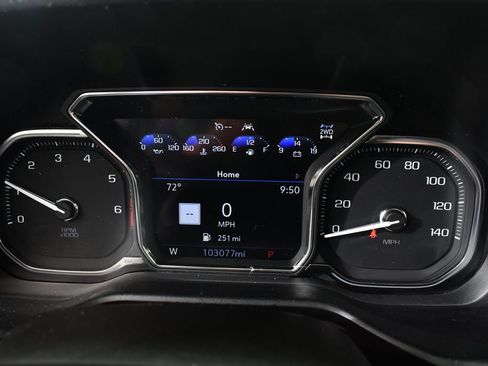 Used 2021 GMC Yukon XL Denali AWD/4WD image 25