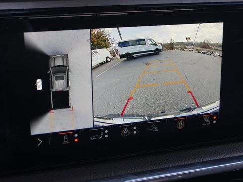 Used 2024 GMC Sierra 1500 Denali w/ Technology Package image 29