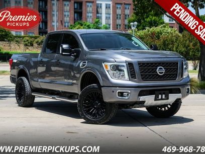 Used 2017 Nissan Titan PRO-4X w/ Pro-4x Convenience Package