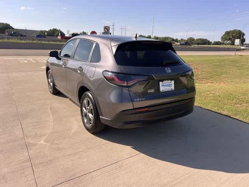 Used 2026 Honda HR-V LX image 5