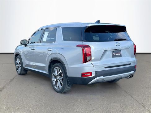 Used 2022 Hyundai Palisade SEL w/ Premium Package image 5