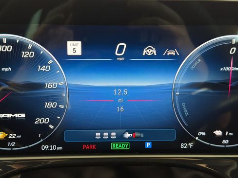 New 2026 Mercedes-Benz E 53 AMG e 4MATIC Wagon image 21