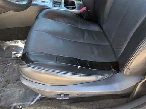 Used 2014 Subaru Outback 2.5i Limited w/ Moonroof Package image 12