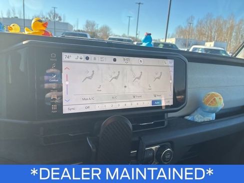 Used 2024 Jeep Wrangler Sport S image 12