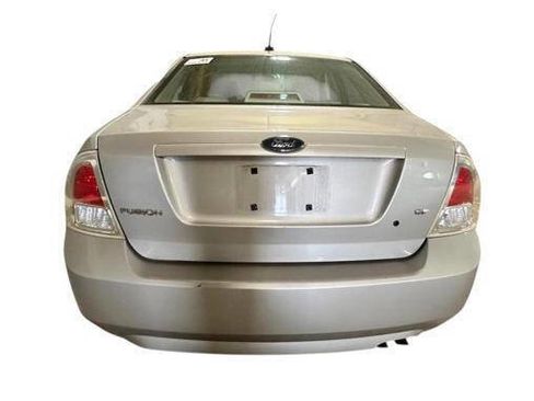 Used 2008 Ford Fusion SE FWD image 4